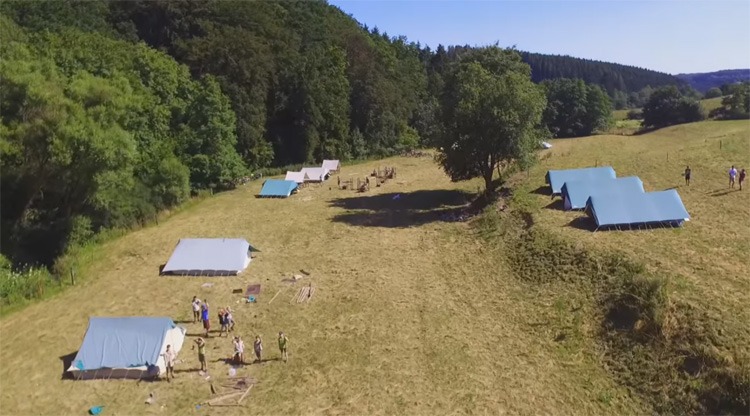 Belgische padvinders maken dronevideo van scouting weekend Belgische padvinders maken dronevideo van scouting weekend