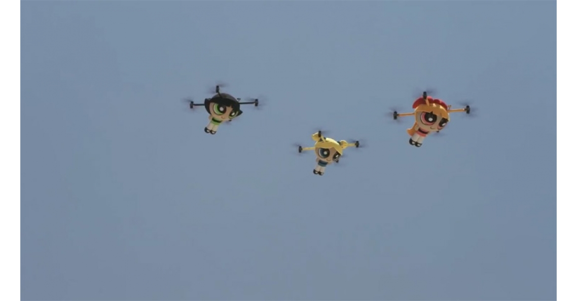 Nederlands bedrijf maakt met drones een promo-video van The Powerpuff Girls in Dubai