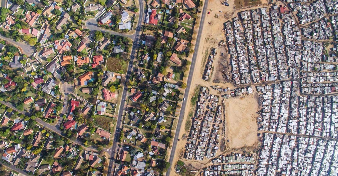 Dronefoto's tonen contrast in Zuid Afrika