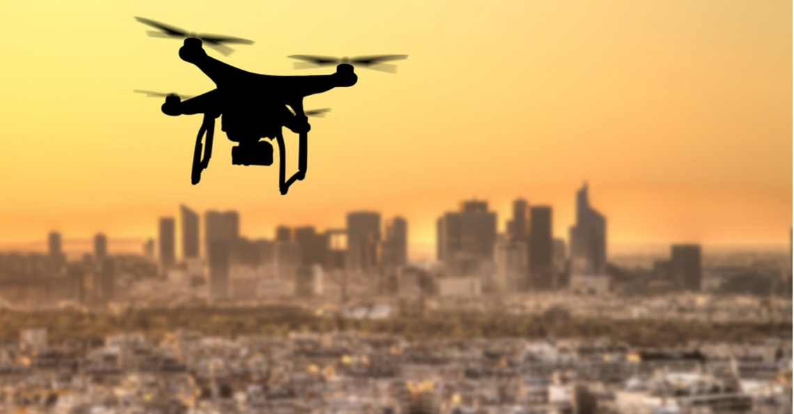 Mysterieuze drone valt mensen aan in woonwijk Venlo