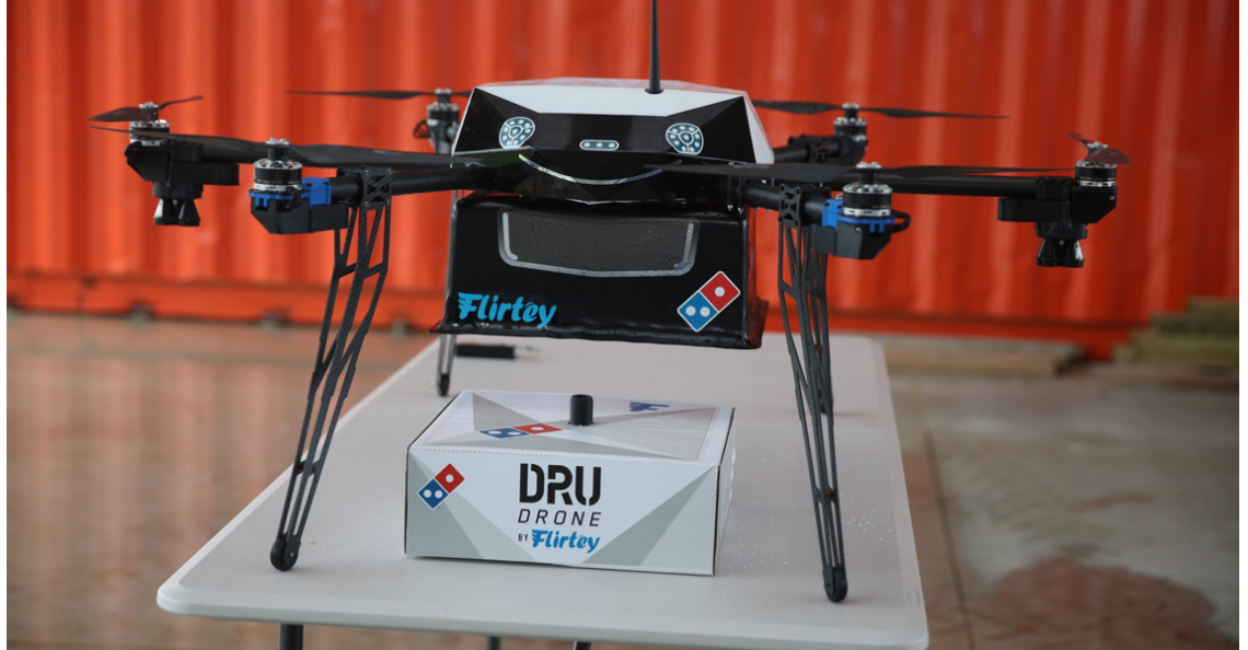 Domino en Flirty beginnen eerste pizza dronebezorgservice