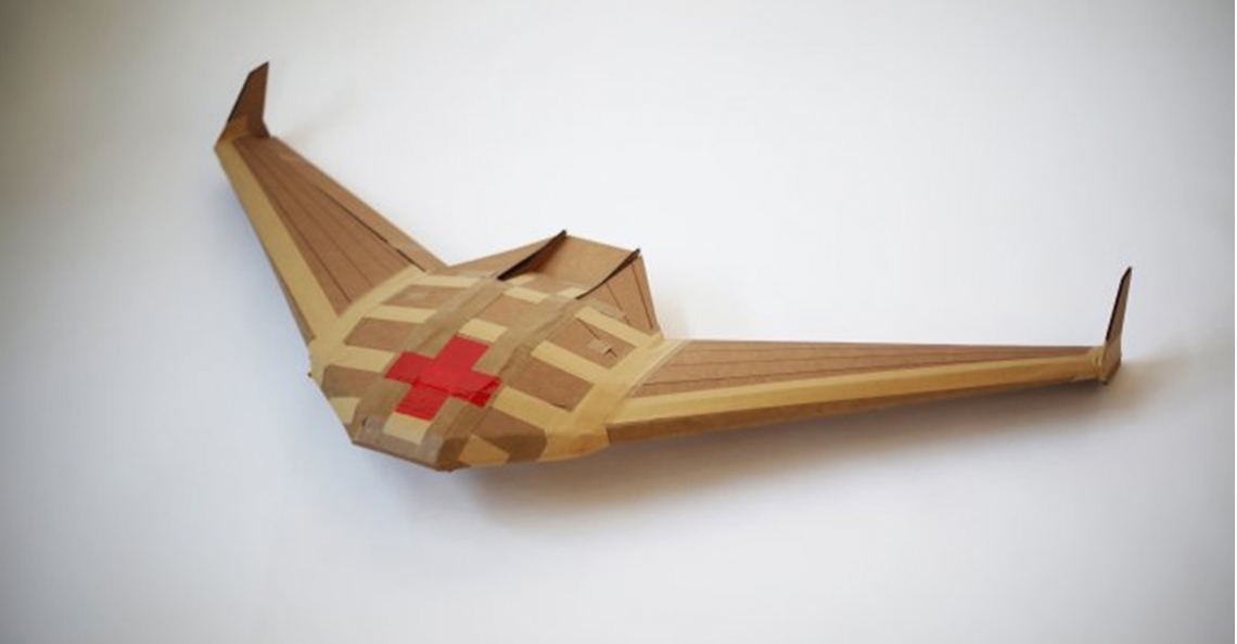 Kartonnen drone kan levensreddende medicijnen bezorgen