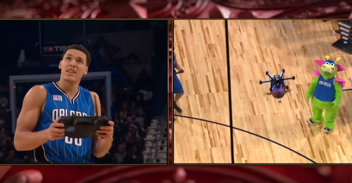NBA-speler Aaron Gordon gebruikt drone bij dunk-competitie
