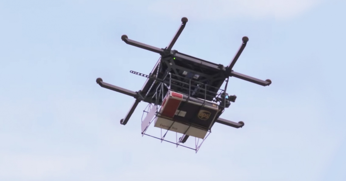 UPS bezorgt eerste pakket met behulp van drone