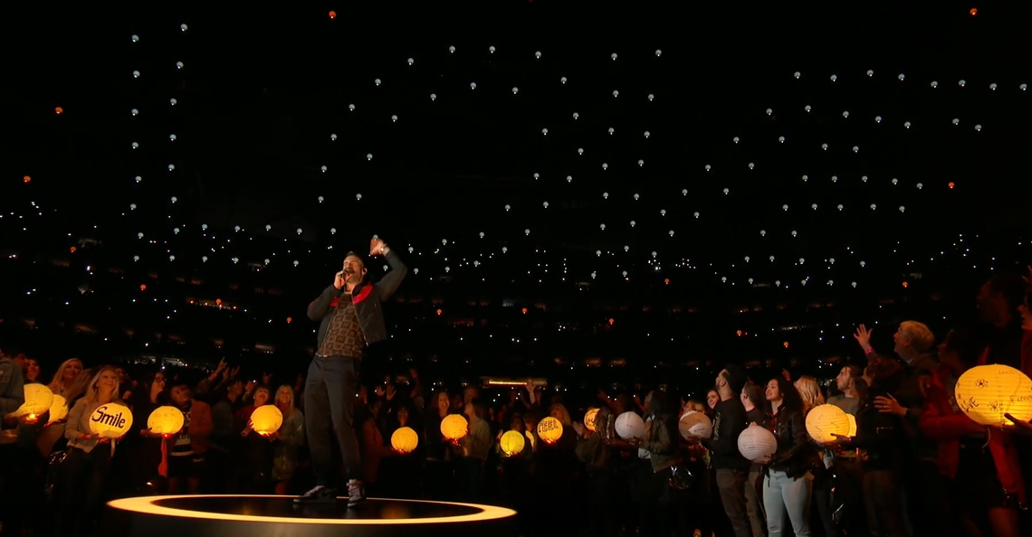 Maroon 5 treedt op met 150 drones tijdens Halftime Show Super Bowl