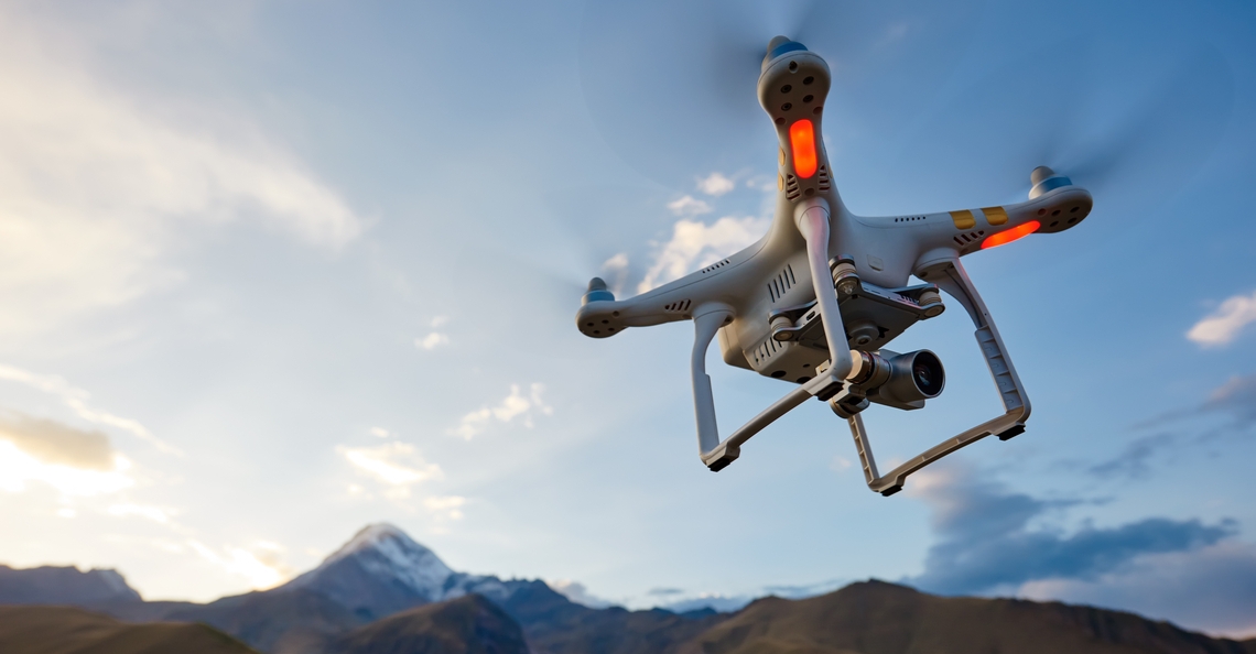 Nieuw soort accu laat drones tot 70% langer vliegen