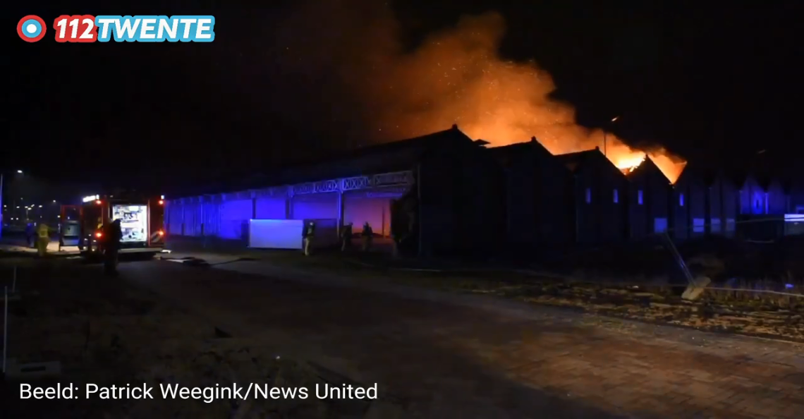 Brandweer zette drone in bij grote brand in Almelo