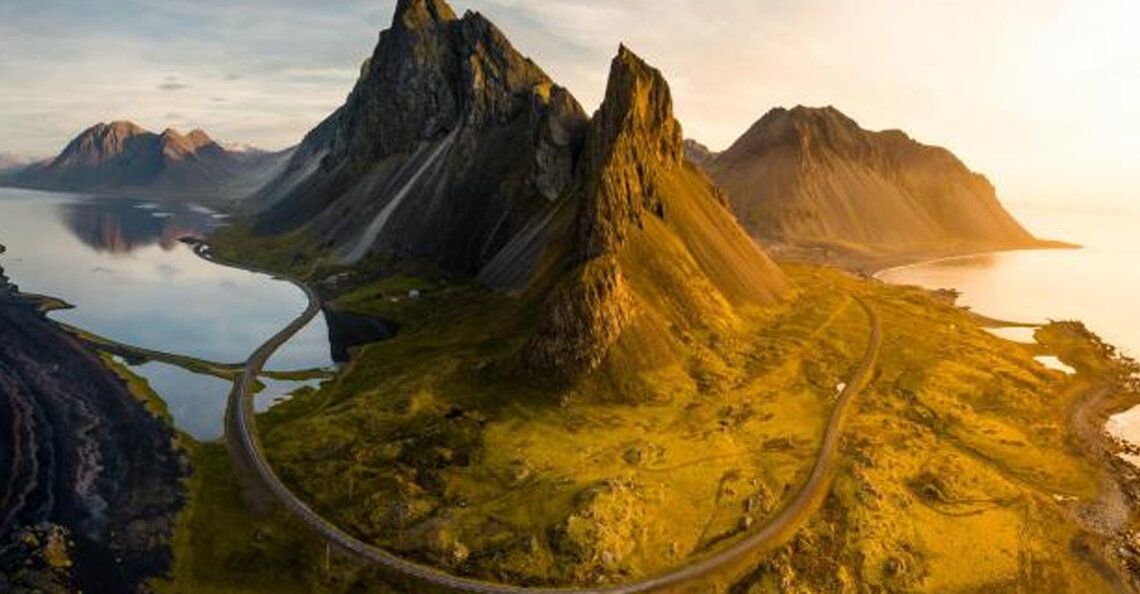 Drone-fotograaf maakt verbluffende beelden van roadtrip door Ijsland