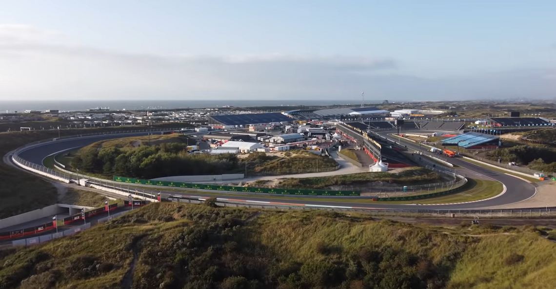 Dronebeelden tonen Circuit Zandvoort in volle glorie