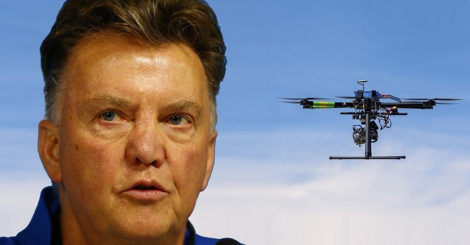 Louis van Gaal beschermt Manchester United tegen spy-drones