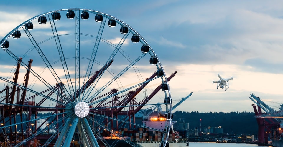 Seattle Ferris Wheel geraakt door een drone