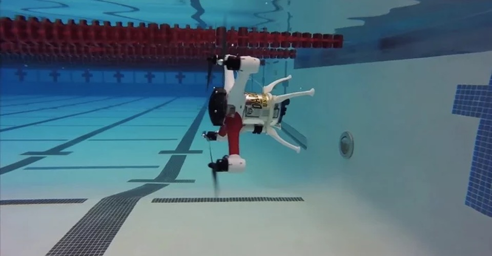Loon Copter drone kan zwemmen én vliegen