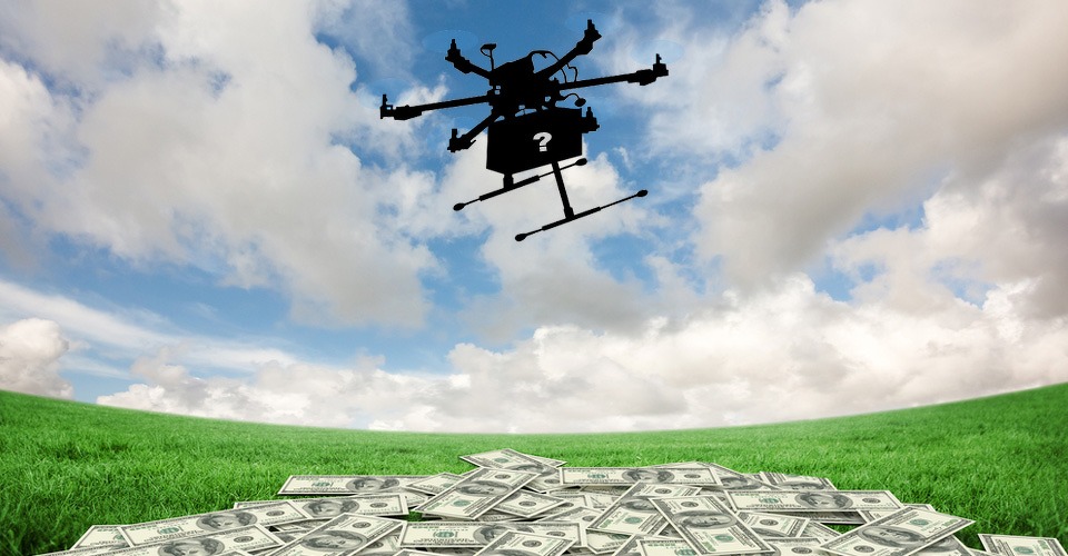 Mystery drone strooit geld in straten van Michigan
