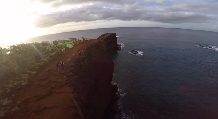 FPV vluchten op te gekke locaties tijdens roadtrip