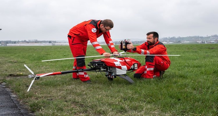 Zwitsers bedrijf ontwikkelt reddingsdrone voor berglandschappen