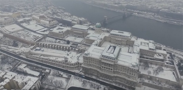 budapest-hongarije-gefilmd-met-drone-quadcopter-hoofdstad-sneeuw-2016