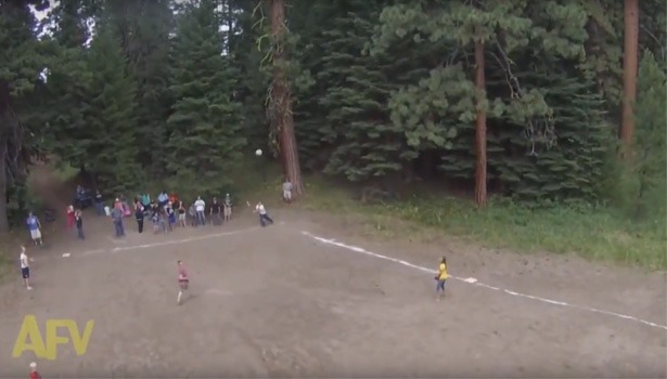 drone-crash-honkbal-baseball-americas-funniest-home-videos-615x350