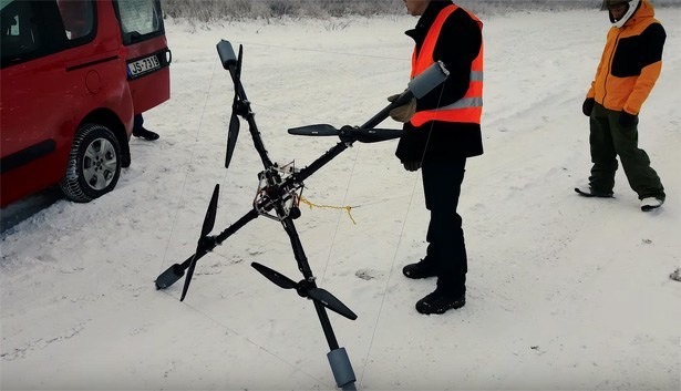 drone-snowboarding-letland