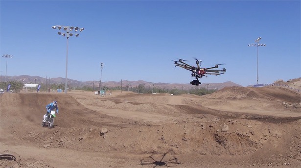 drone_vertical_prime_compilatie_dji_s1000_klein