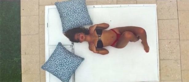 drones-babes-florida-zonnen-zwembad-villa