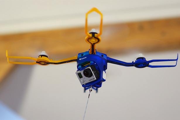 fotokite-phi-drone-touwtje-quadcopter-in-actie-gopro-hero