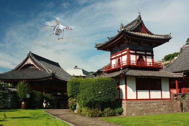 japanse-politie-fotograaf-boete-fly-away-drone-takamatsu-japan-2016_2