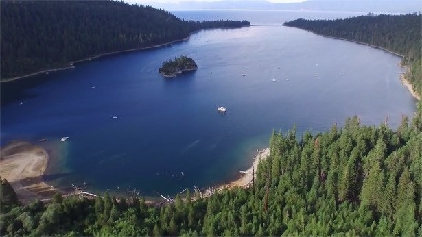 lake-meer-tahoe-californie-drones-prachtig-video