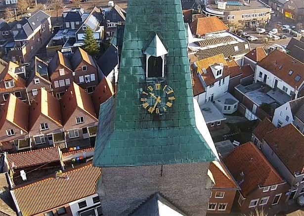 luchtopname-nh-kerk-centrum-genemuiden-overijssel