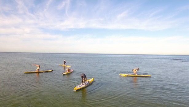 lululemon-atletisch-team-yoga-615x350