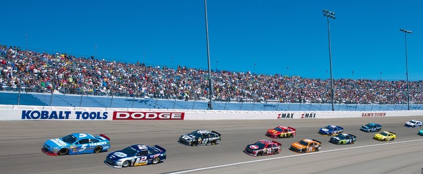 nascar_stadion_drone_615