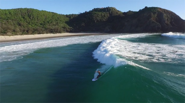 surfers_byron_bay_drone_australie_klein