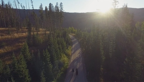 verliefd-stel-drone-drones-615x350